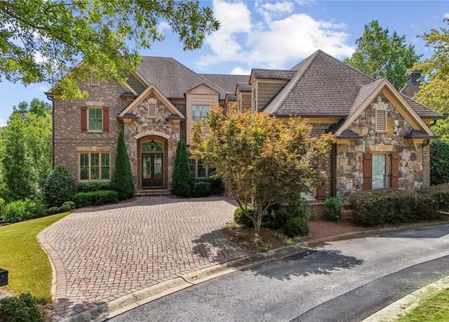 Property at 5422 Heyward Square Pl, Marietta, GA 30068, 6 beds, 7 baths