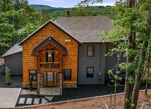 Property at 458 Palisade Dr, Ellijay, GA 30540, 3 beds, 3.5 baths