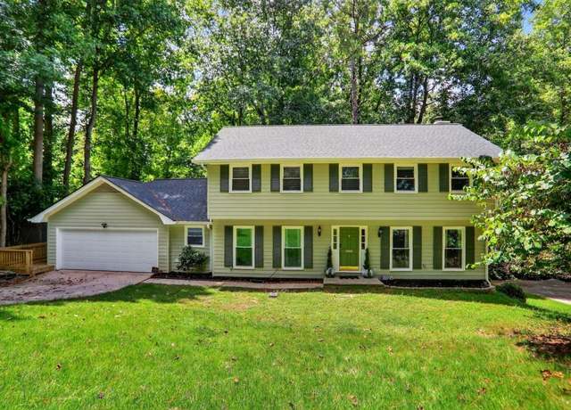 Property at 1900 Six Branches Dr, Roswell, GA 30076, 4 beds, 3.5 baths