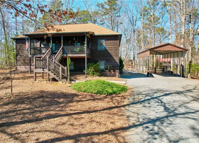 Property at 1514 Villa Dr, Ellijay, GA 30540, 3 beds, 3 baths