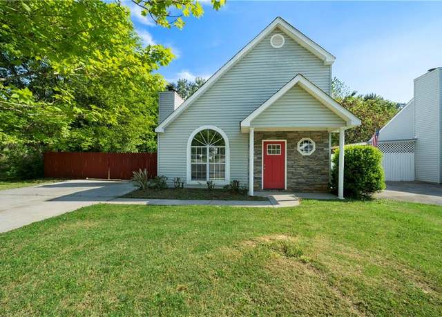 Property at 30 Village Dr, Cartersville, GA 30121, 2 beds, 2 baths
