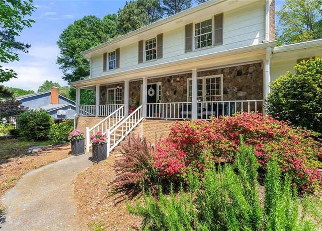 Property at 546 Wagon Wheel Climb, Lawrenceville, GA 30044, 4 beds, 2.5 baths