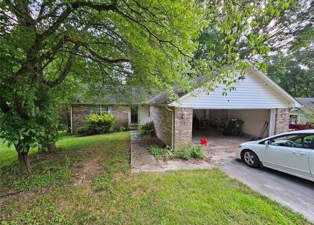 Property at 12 Lakemont Dr SE, Silver Creek, GA 30173, 3 beds, 2 baths