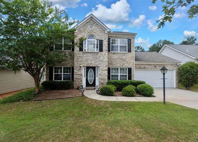 Property at 3933 Willow Fields Ct, Loganville, GA 30052, 3 beds, 2.5 baths