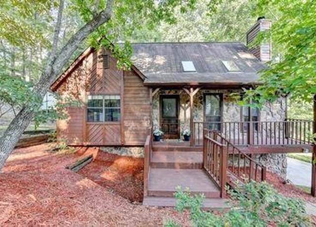 Property at 4929 Keota Run NE, Roswell, GA 30075, 3 beds, 2 baths