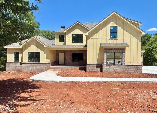 Property at 223 Races Rd, Hoschton, GA 30548, 5 beds, 4 baths