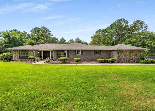 Property at 1535 Pathfinder Way SW, Lilburn, GA 30047, 4 beds, 3.5 baths