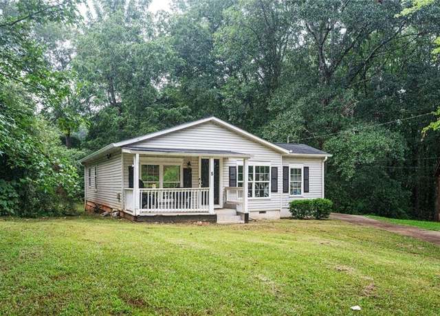 Property at 8 Westgate Park Ct, Newnan, GA 30263, 3 beds, 2 baths