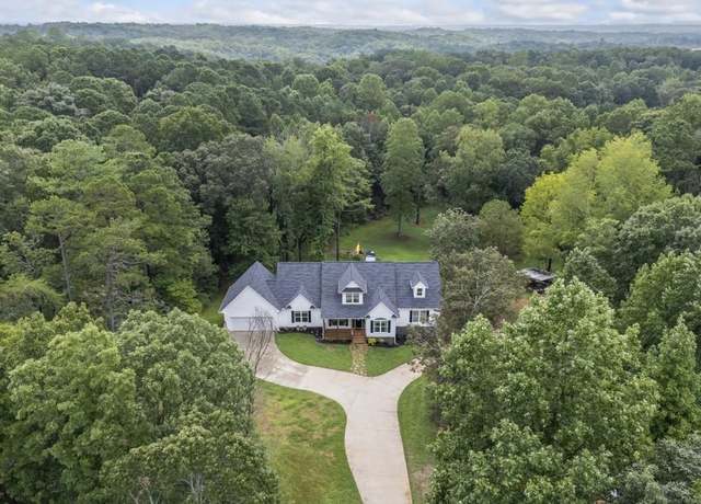 Property at 31 Haygood Cir, Dawsonville, GA 30534, 4 beds, 2.5 baths
