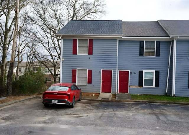 Property at 2726 Evans Mill Dr, Lithonia, GA 30058, 2 beds, 1.5 baths