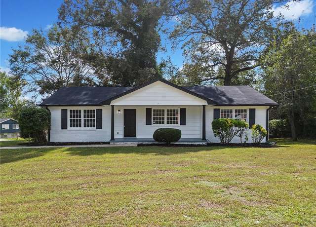 Property at 463 Flint Trl, Jonesboro, GA 30236, 3 beds, 2 baths