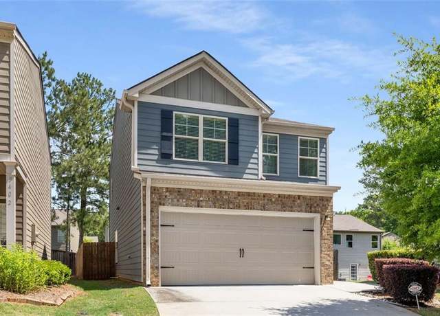 Property at 3406 Pennington Dr, Lithonia, GA 30038, 3 beds, 2.5 baths