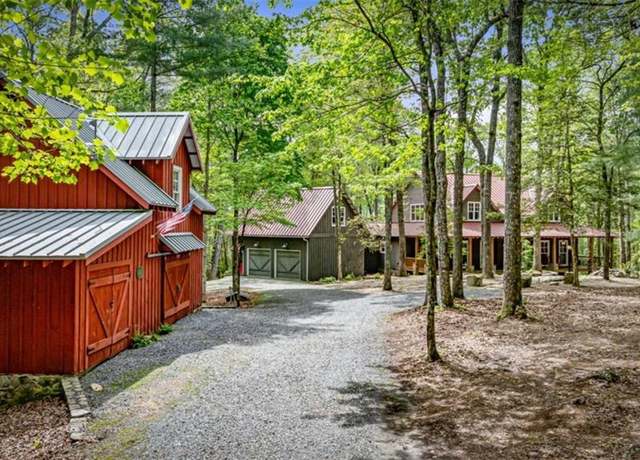 Property at 245 Old Anderson Crk, Ellijay, GA 30536, 4 beds, 4 baths