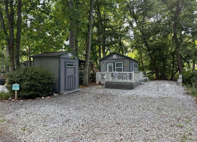 Property at 527 Hidden Valley Rd, Cleveland, GA 30528, 1 bed, 1 bath