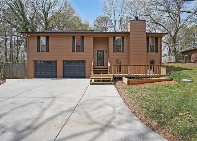 Property at 1072 Powell Wright Rd, Marietta, GA 30066, 3 beds, 2 baths