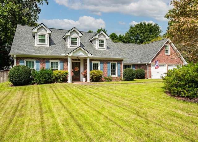 Property at 1634 Princeton West Trl, Marietta, GA 30062, 4 beds, 3 baths
