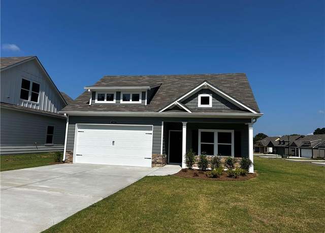Property at 121 Sunflower Cir, Cartersville, GA 30121, 3 beds, 3 baths