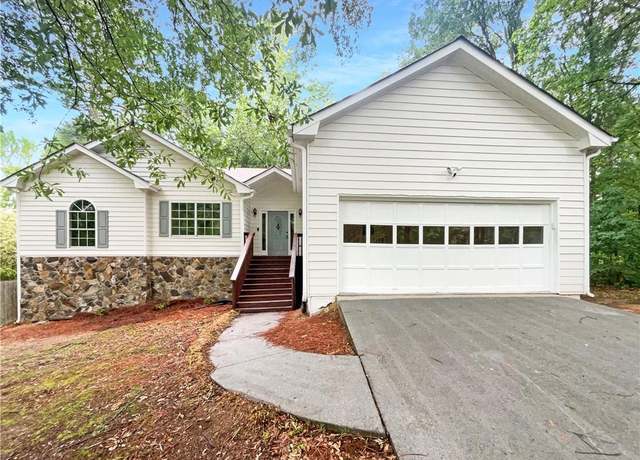 Property at 3458 Natalie Ct, Loganville, GA 30052, 3 beds, 2 baths