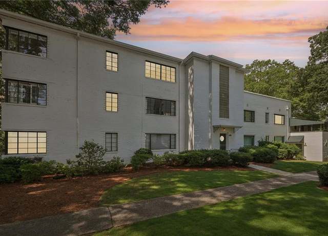 Property at 1120 Briarcliff Rd NE #3, Atlanta, GA 30306, 2 beds, 2 baths