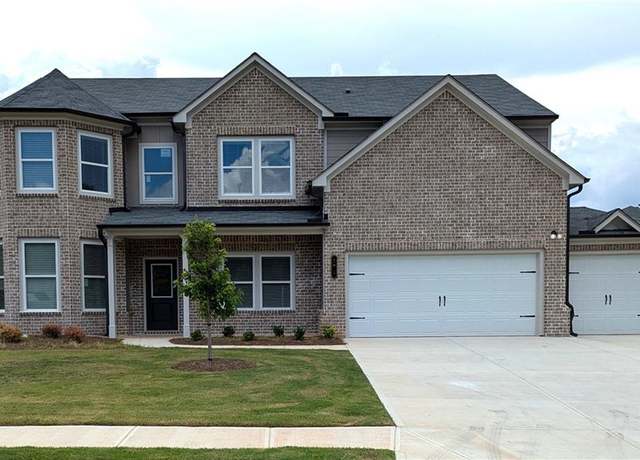 Property at 375 Rodeo Dr, Auburn, GA 30011, 5 beds, 3 baths