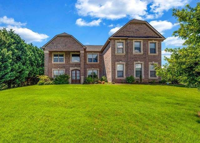Property at 2606 Bosworth Ct NE, Conyers, GA 30013, 5 beds, 5.5 baths