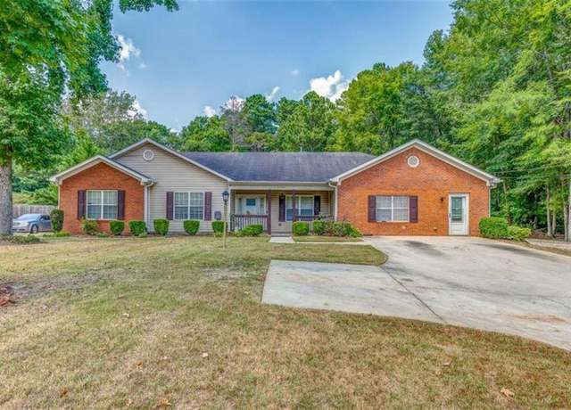 Property at 3706 Bouldercrest Rd, Ellenwood, GA 30294, 4 beds, 2 baths