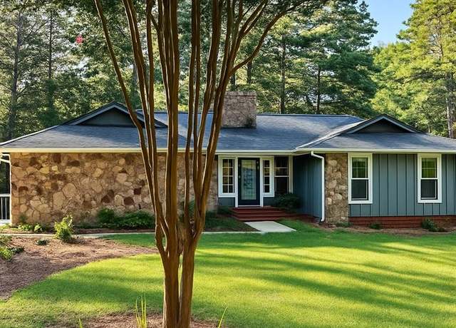 Property at 1516 Chase Ct, Riverdale, GA 30296, 5 beds, 5 baths