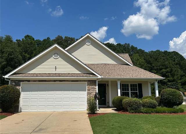 Property at 345 Annslee Circle Cir, Loganville, GA 30052, 3 beds, 2 baths