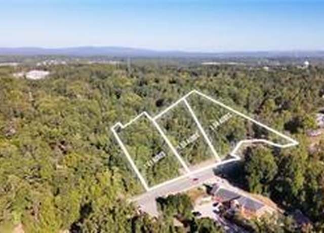 Property at 3060 Holly Springs Pkwy, Canton, GA 30115