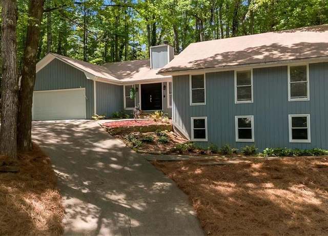 Property at 115 Lake Pines Ct, Roswell, GA 30076, 5 beds, 3 baths