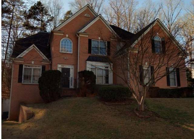 Property at 7071 Glen Cove Ln, Stone Mountain, GA 30087, 5 beds, 3 baths