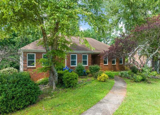 Property at 2930 Heather Stone Way, Lawrenceville, GA 30043, 3 beds, 2 baths
