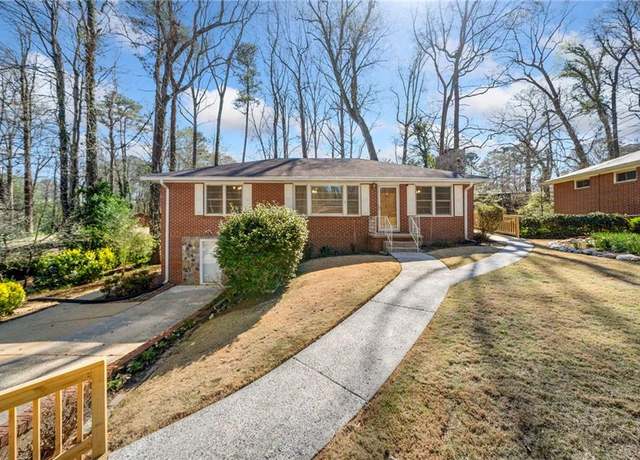 Property at 750 Parkway Dr SE, Smyrna, GA 30080, 5 beds, 3 baths