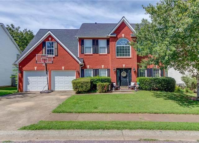 Property at 1312 Woodland View Rd, Lawrenceville, GA 30043, 4 beds, 2.5 baths