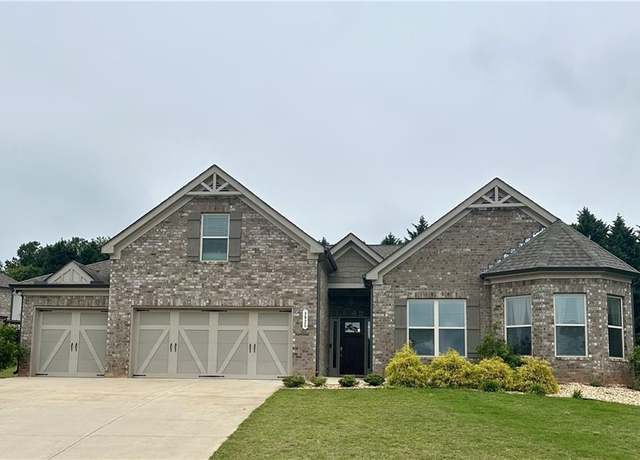 Property at 3925 Sierra Knolls Ct, Cumming, GA 30040, 4 beds, 3.5 baths