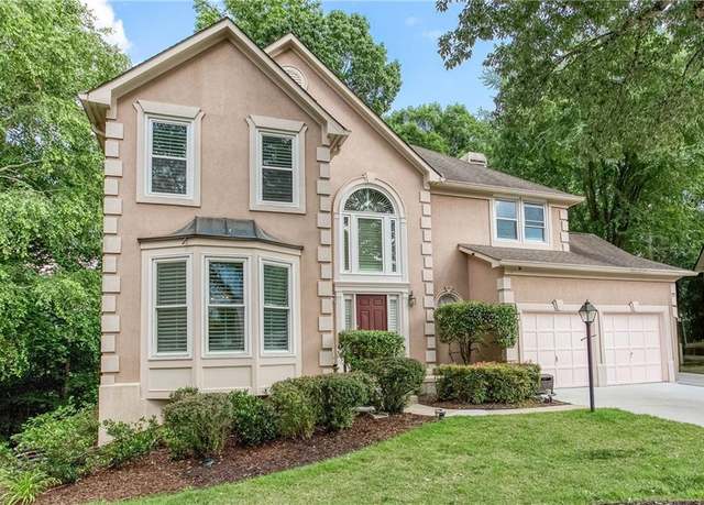 Property at 58 Parkside Cir, Marietta, GA 30068, 5 beds, 2.5 baths