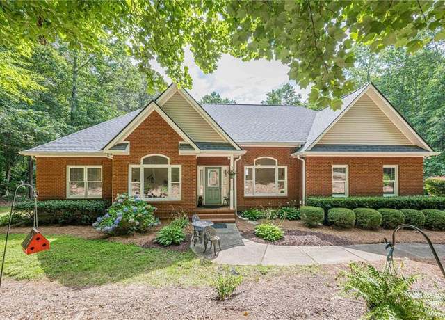 Property at 1498 Pinyan Ln, Canton, GA 30115, 4 beds, 3.5 baths