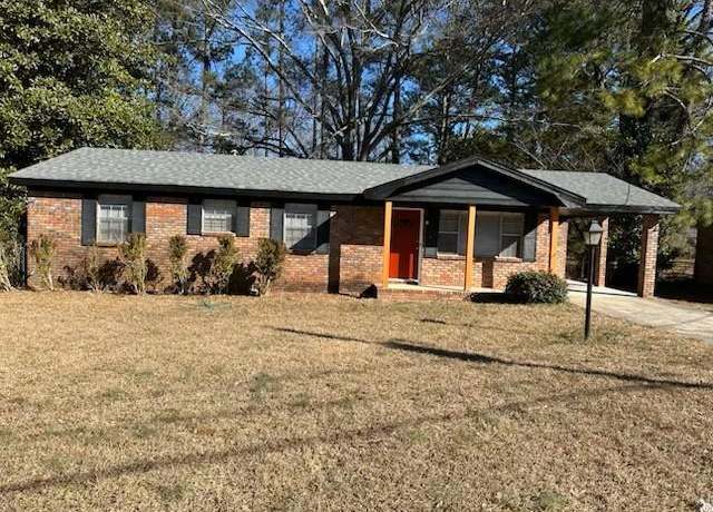Property at 5380 Saint Lo Ln, Atlanta, GA 30349, 3 beds, 2 baths
