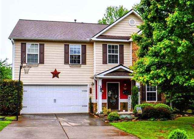Property at 198 Red Hawk Dr, Dawsonville, GA 30534, 4 beds, 2.5 baths