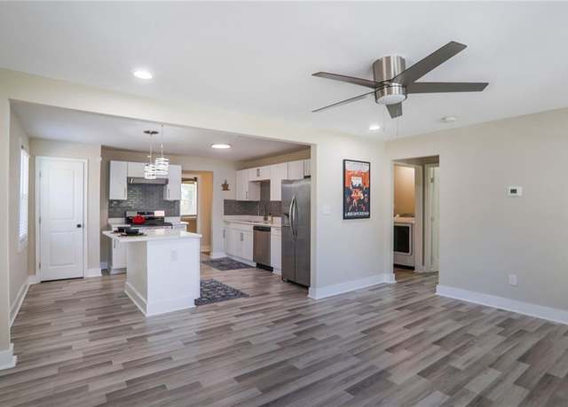 Property at 1256 Elizabeth Ave SW, Atlanta, GA 30310, 3 beds, 2 baths