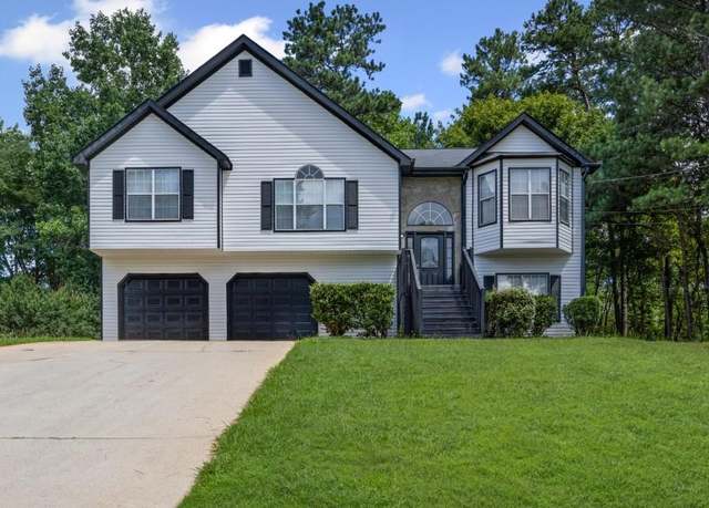 Property at 397 Lovejoy Cir, Powder Springs, GA 30127, 3 beds, 2.5 baths