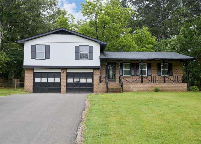 Property at 382 Plantation Blvd, Lawrenceville, GA 30046, 3 beds, 2 baths