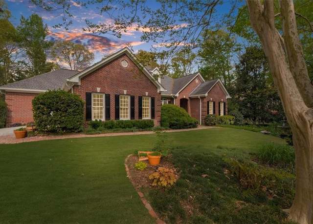 Property at 1410 Daley Ridge Ct, Lawrenceville, GA 30045, 5 beds, 3.5 baths