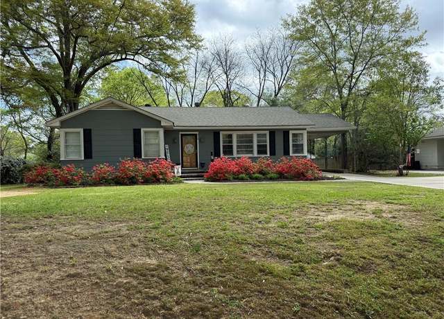 Property at 214 Walnut St, Cedartown, GA 30125, 2 beds, 1 bath
