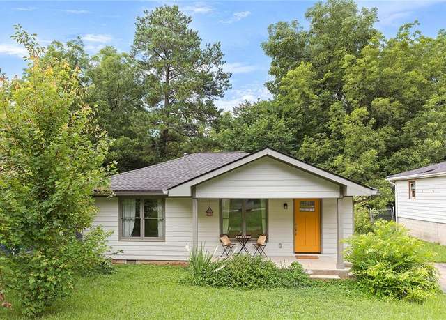 Property at 2280 Larchwood Rd SW, Atlanta, GA 30310, 3 beds, 2 baths