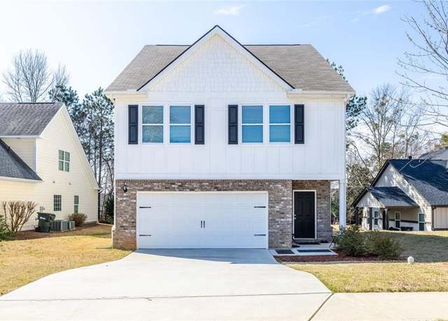 Property at 9122 Golfview Cir, Covington, GA 30014, 4 beds, 2.5 baths