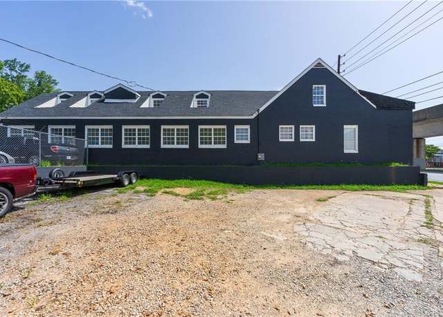 Property at 1181 Lee St SW, Atlanta, GA 30310, 1 bed, 4 baths