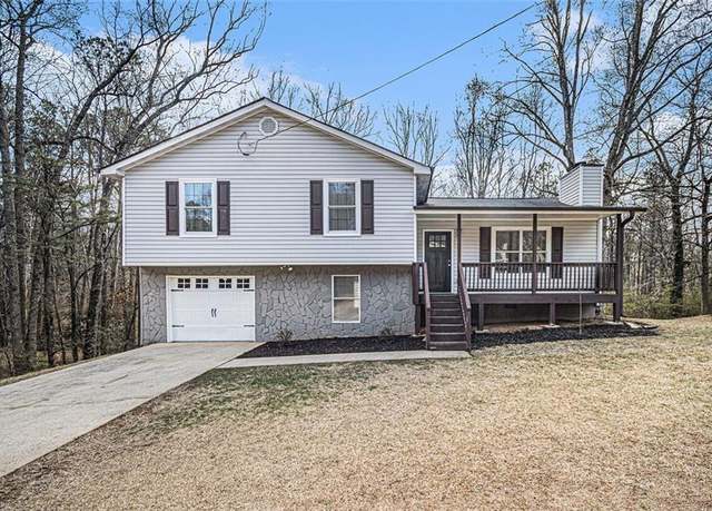 Property at 2653 Del Ridge Dr, Douglasville, GA 30135, 3 beds, 2 baths