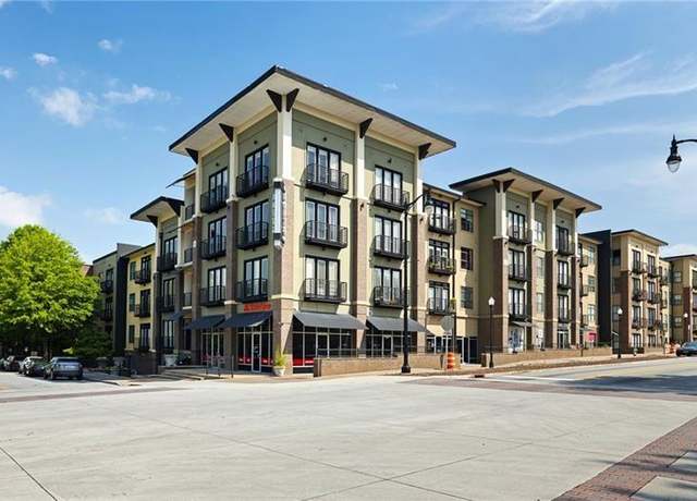 Property at 5300 Peachtree Rd #2309, Chamblee, GA 30341, 2 beds, 2 baths
