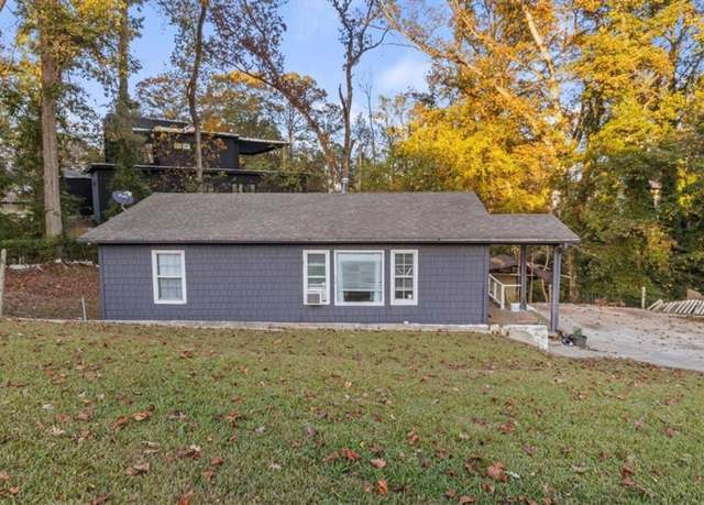 Property at 5861 Community Rd, Mableton, GA 30126, 3 beds, 1.5 baths